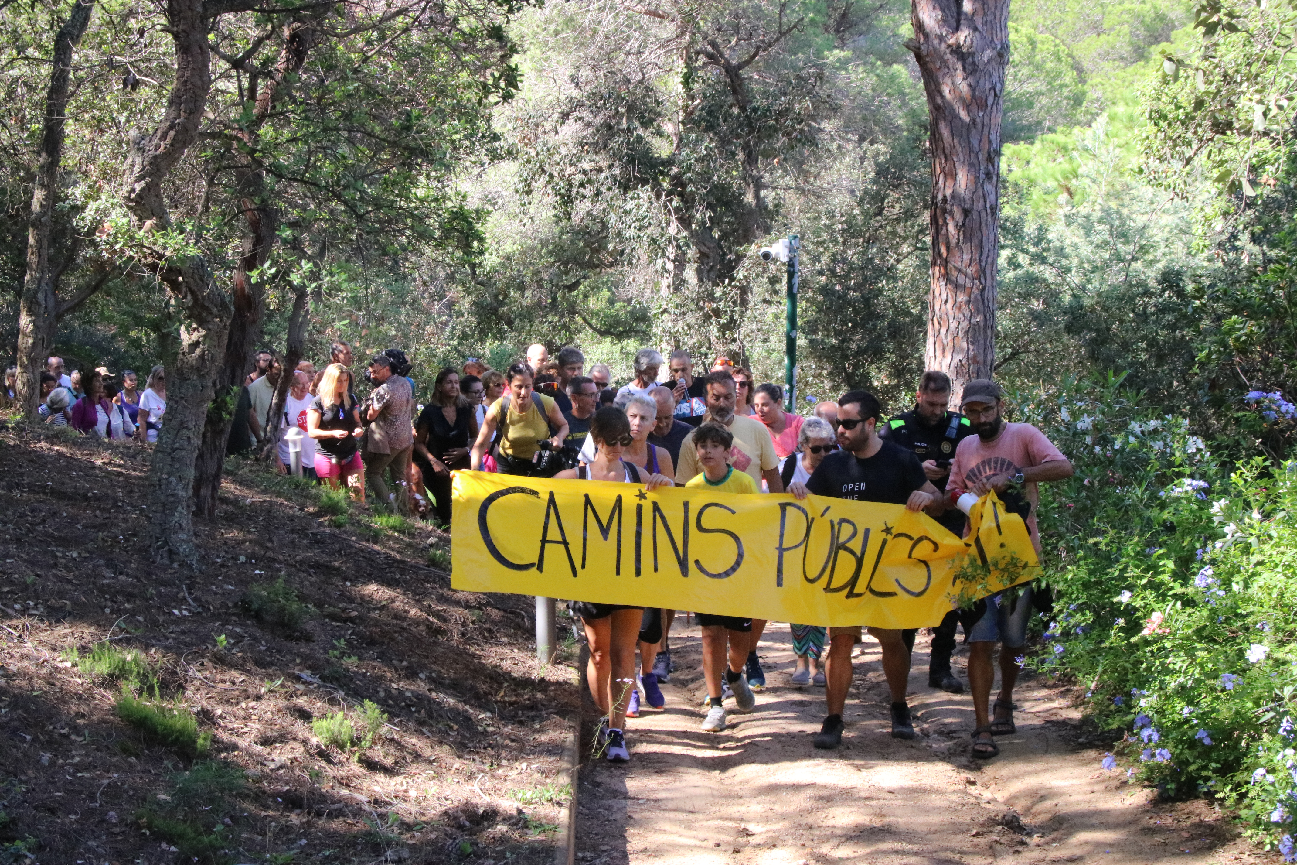 SOS Costa Brava reivindica la titularitat pública del camí de ronda al seu pas per Can Juncadella a Lloret de Mar