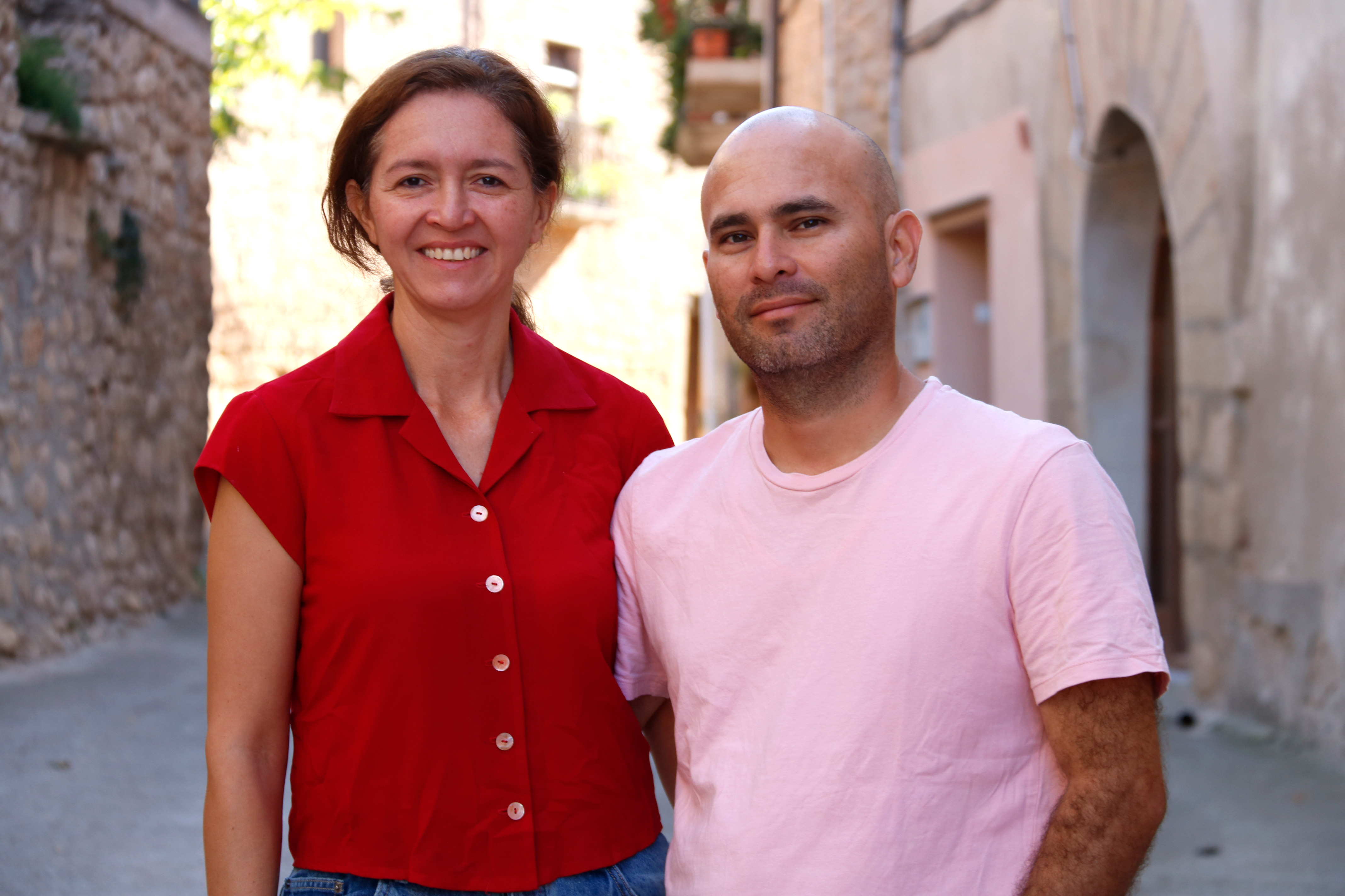 Una refugiada participant del programa d’acollida de Micropobles: “És una nova oportunitat per la nostra vida”