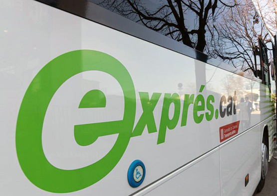 A partir de demà dimarts s’ampliaran les expedicions del bus l’exprés que uneix Vilafranca i Barcelona