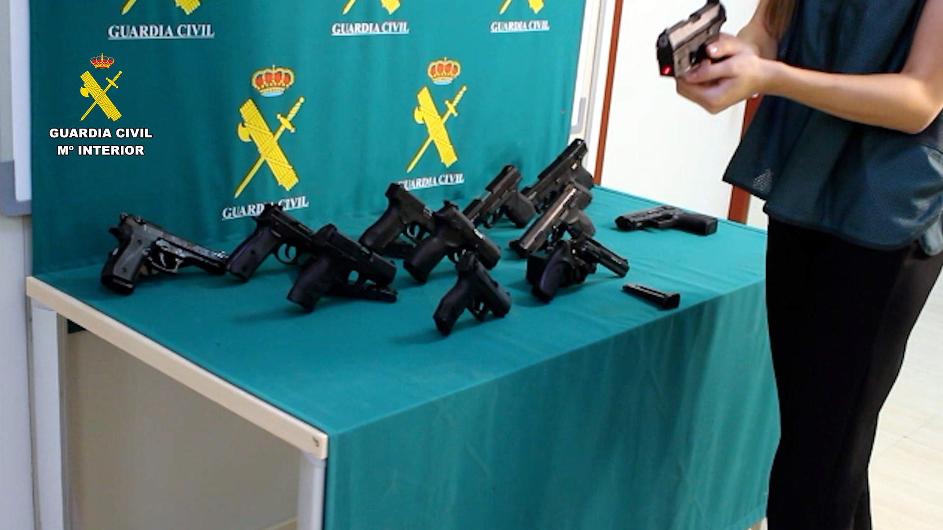 Un detingut a Solsona per comprar armes de foc d’última generació a l’estranger i introduir-les il·legalment a Espanya