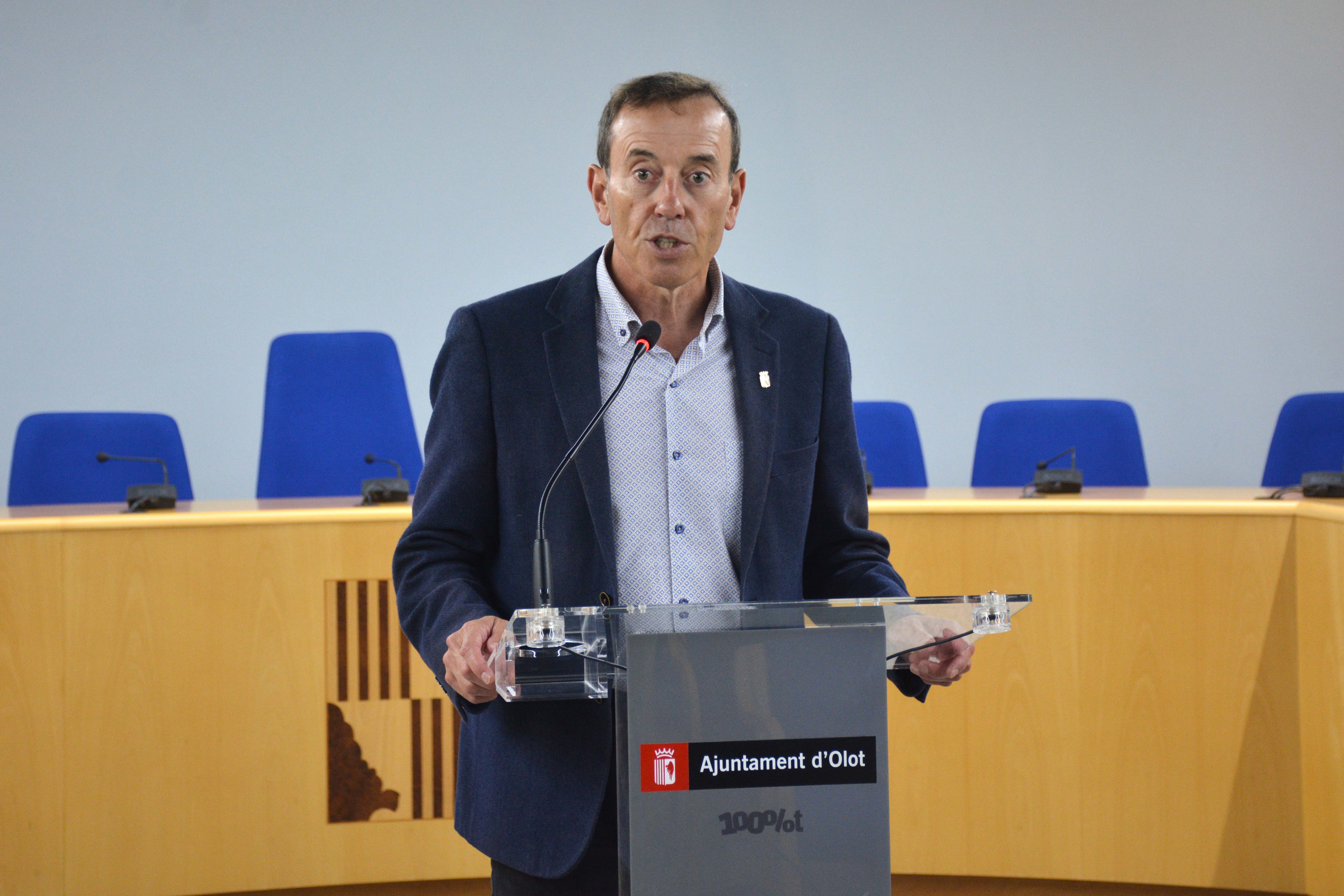 Olot licita els treballs per renovar l’asfaltatge de l’avinguda Sant Jordi