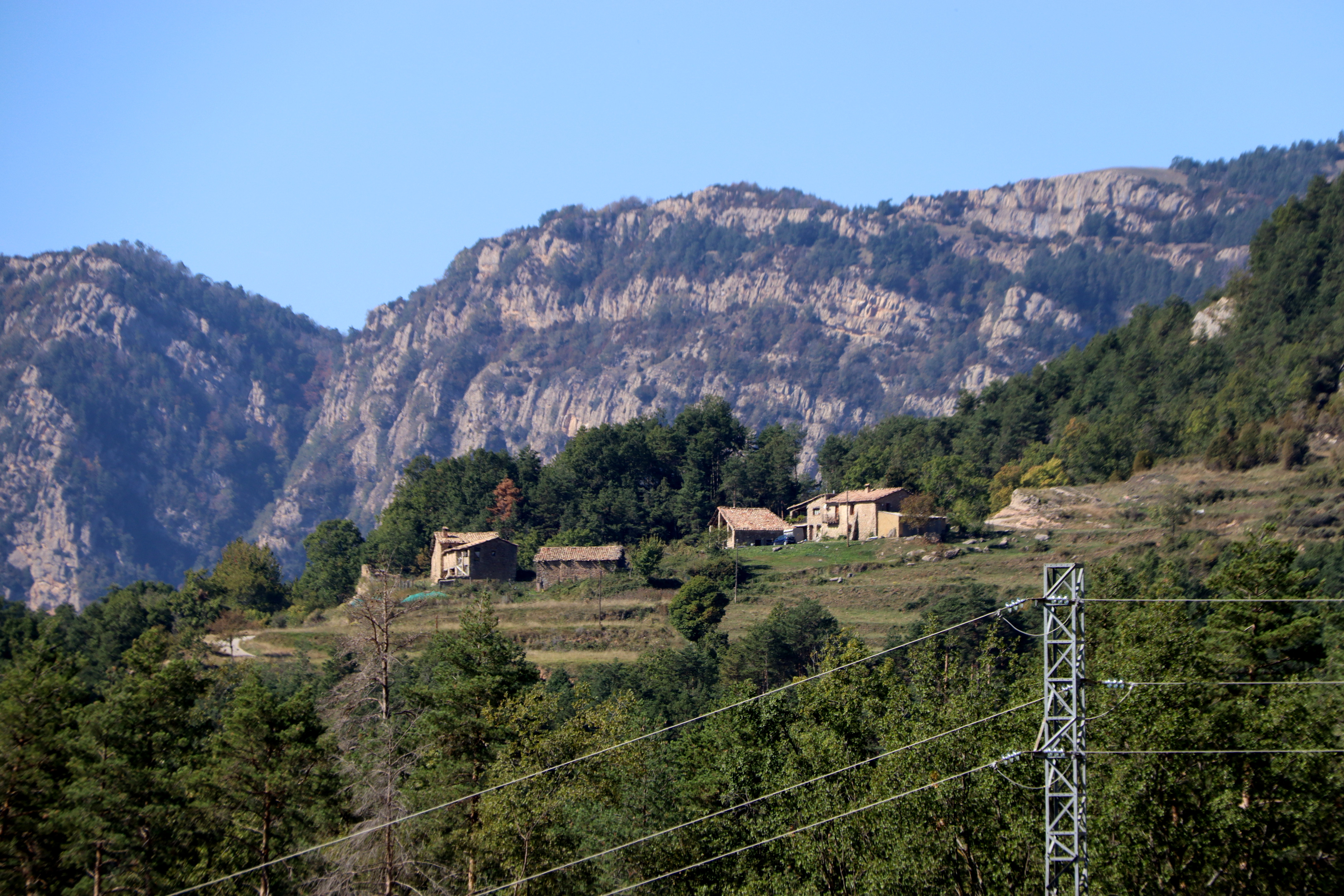 Preocupació al Berguedà i Ripollès pel temor que una empresa vulgui fer un gran vedat de caça elitista