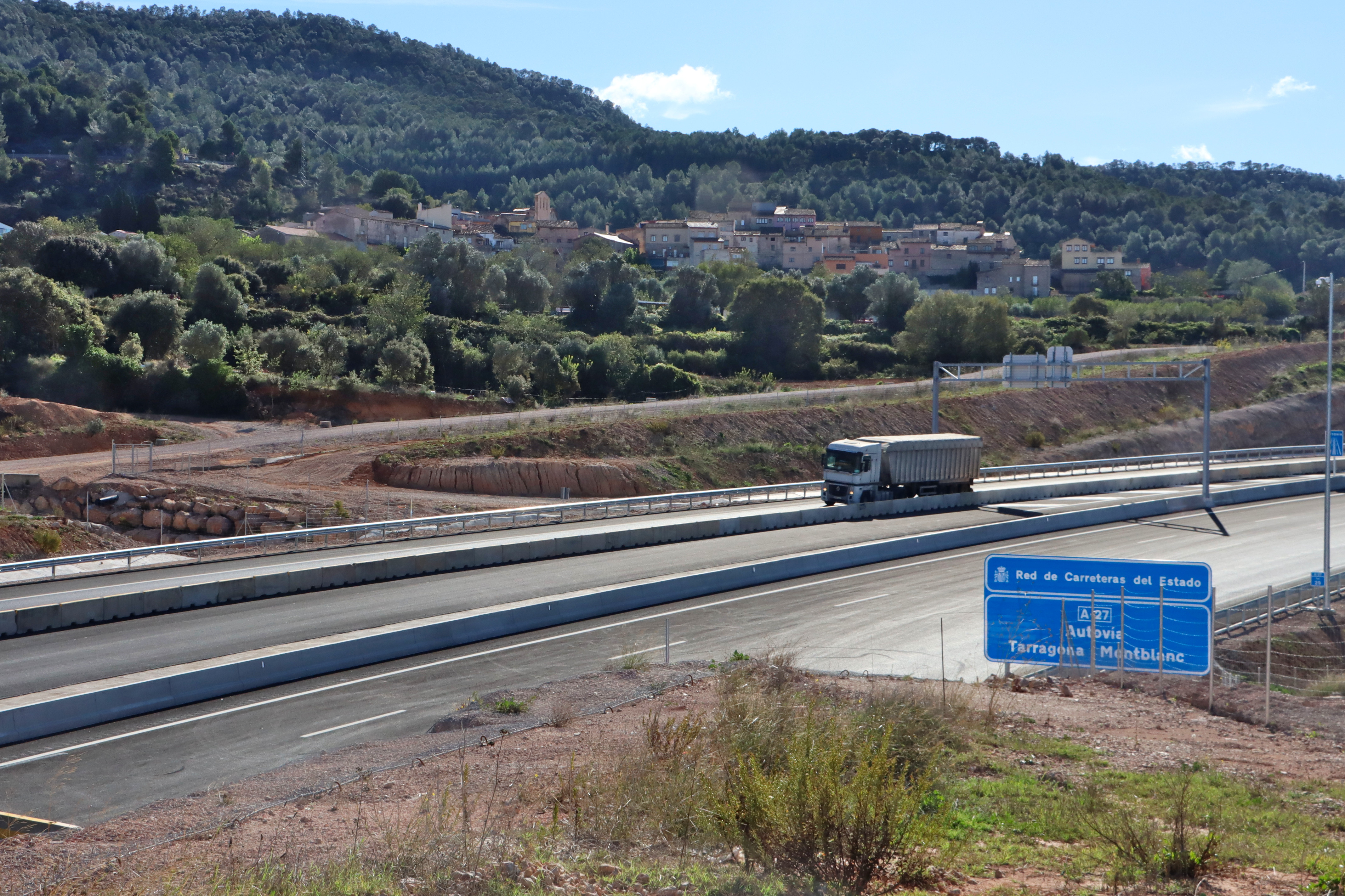 De les esquerdes al soroll: els veïns de Lilla continuen patint l’A-27