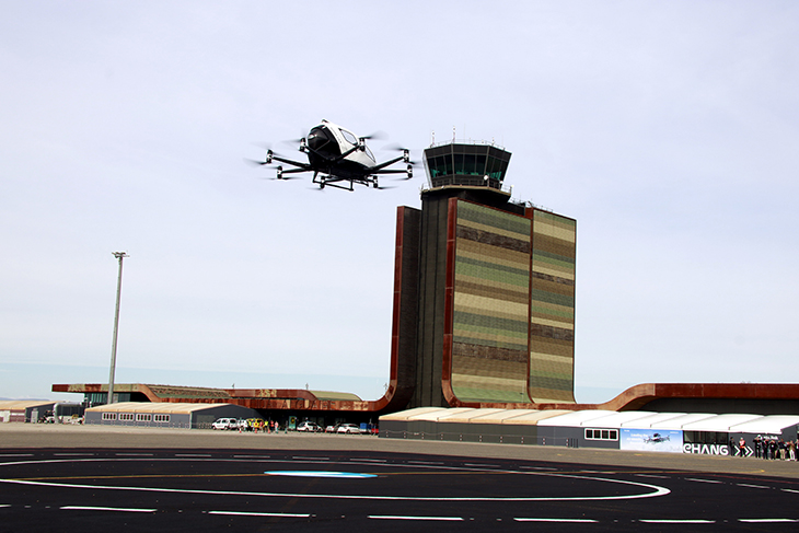L’empresa xinesa EHang inaugura a l’aeroport de Lleida-Alguaire la primera base de vehicles aeris autònoms d’Europa