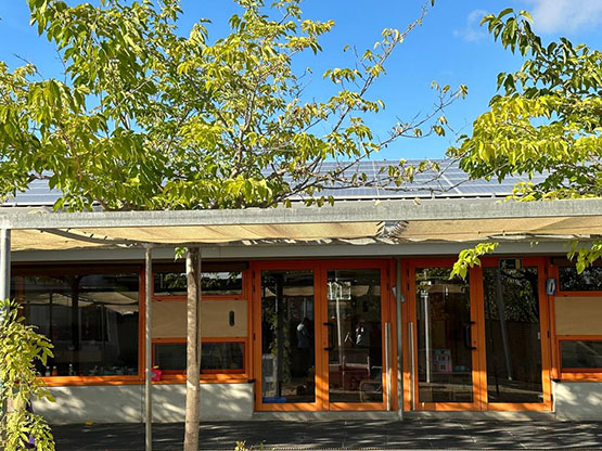 La llar municipal d’infants El Parquet i l’Enològica compartiran energia fotovoltaica