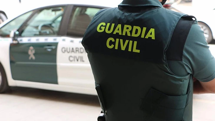 La Guàrdia Civil deté 22 persones a Barcelona, València i Alacant per extorsionar clients de pàgines de serveis sexuals