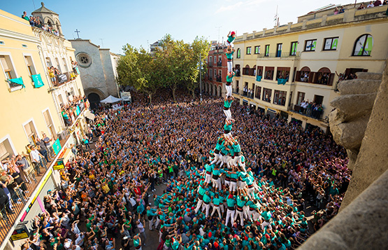 Els Castellers de Vilafranca volen alçar el primer 9 de 9 folrat per la diada de Tots Sants