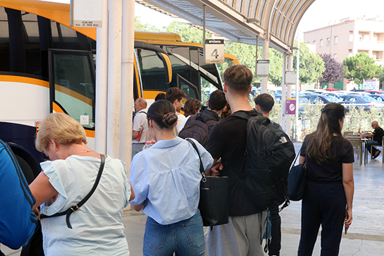 Es reforçarà el servei de bus entre Vilafranca i Barcelona amb sis expedicions més per sentit