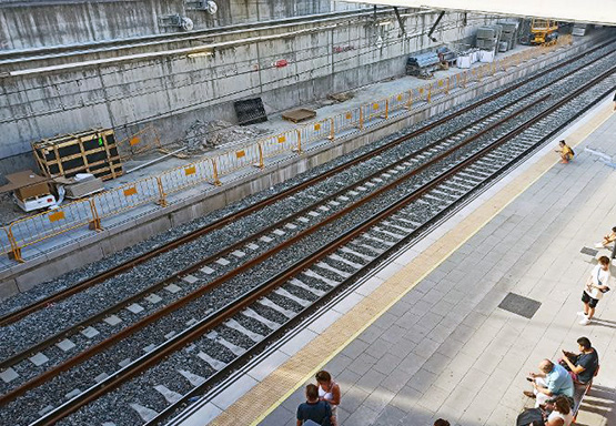 La línia R4 de Rodalies patirà modificacions fins al gener pel muntatge del tercer fil entre Vilafranca i Sant Vicenç de Calders