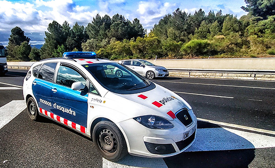 Detenen a Gelida un conductor sense carnet, a més de 180km/h i sota els efectes de les drogues
