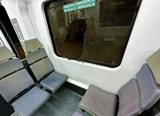 Retards d’un quart d’hora a l’R4 de Rodalies per actes vandàlics en un tren als Monjos