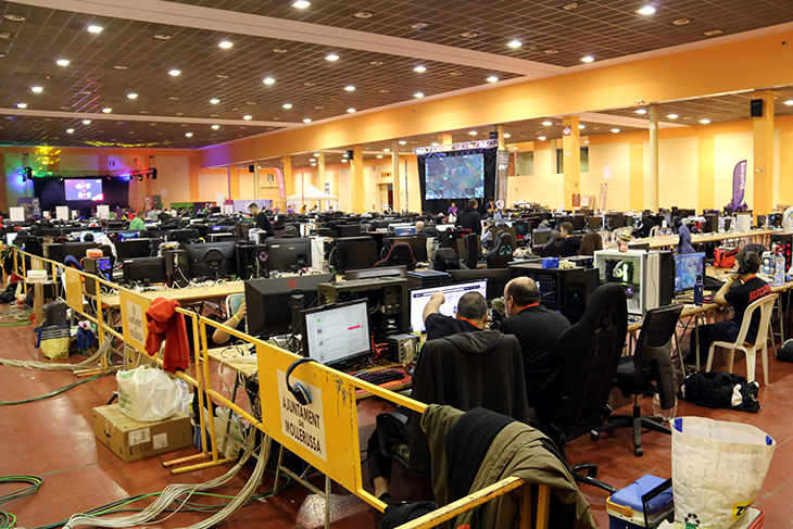 La 16a Mollerussa Lan Party s’obre al públic general en una edició que ja compta amb 500 inscrits