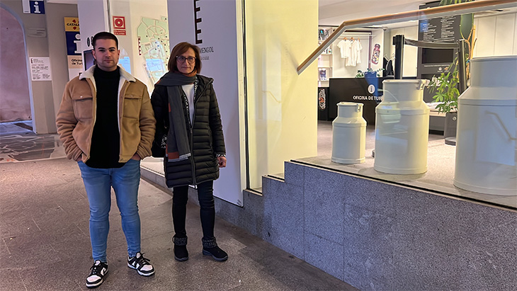 Rosa Maria Ballabriga, mare d’acollida: “Amb la quantitat de gent que hi ha, no hi hauria d’haver cap nen en un centre”