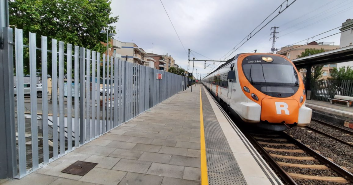 Els sindicats exigeixen aclarir el futur de la plantilla amb el traspàs de Rodalies per evitar la vaga de Renfe i Adif