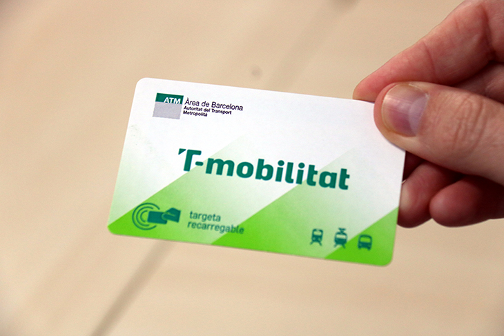 Resolta la incidència que afectava l’app de la T-Mobilitat el dia abans de la venda de la targeta de cartró recarregable