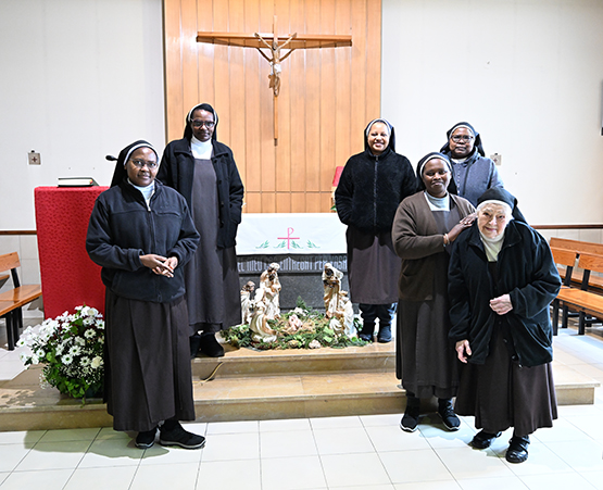 Les carmelites de Vilafranca sobreviuen amb les aportacions del veïnat i d’algunes empreses