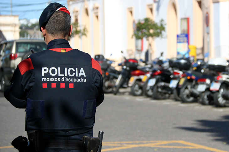 Interior anuncia l’ampliació de la dotació de Mossos al Maresme en plena crisi per l’onada delinqüencial a Calella