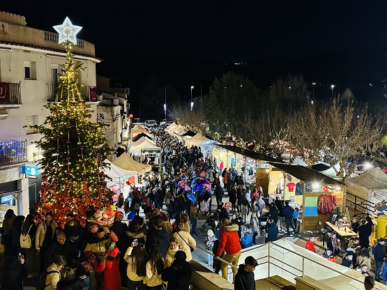 Més de 100.000 persones han gaudit de la popular Fira de Santa Llúcia de Canyelles