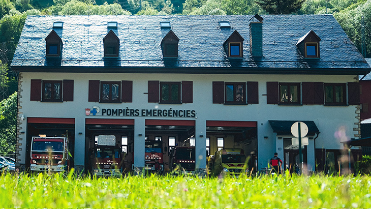 Ferida greu una esquiadora després de ser arrossegada per una allau a la Vall d’Aran