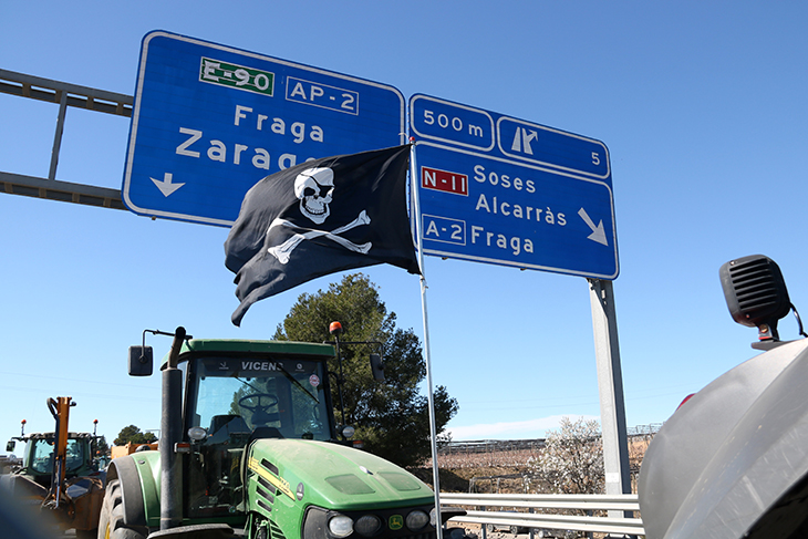 Unió de Pagesos calcula en 1.200 els tractors mobilitzats contra la competència “deslleial” forània