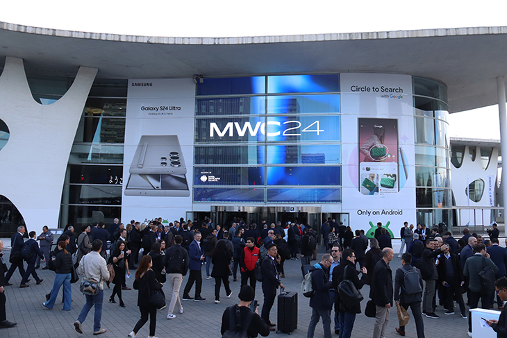 Tret de sortida al Mobile World Congress: la fira mundial de tecnologia mòbil obre portes a Barcelona