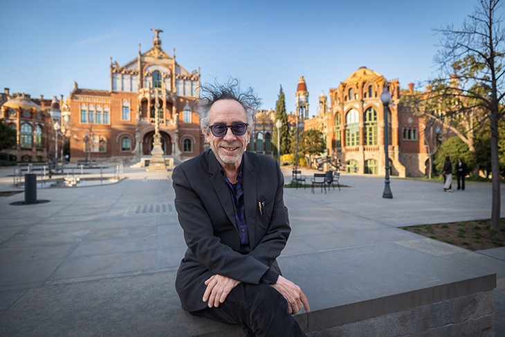 El cineasta Tim Burton visita Barcelona amb motiu de l’estrena de l’exposició immersiva ‘Tim Burton’s Labyrinth’