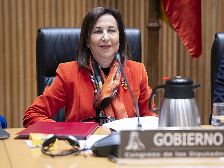 Margarita Robles avisa que l’amenaça de guerra és “absoluta” i constata que “la societat no n’és del tot conscient”