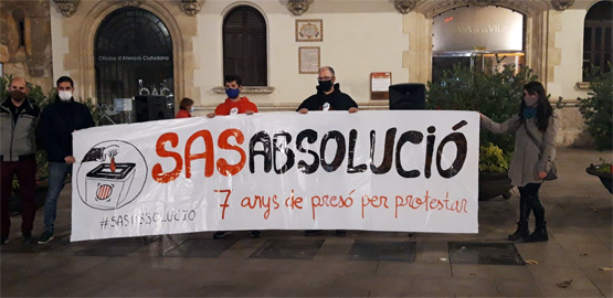 Convoquen una concentració en contra de la sentència a Adrián Sas, a les 20h a la plaça de la Vila