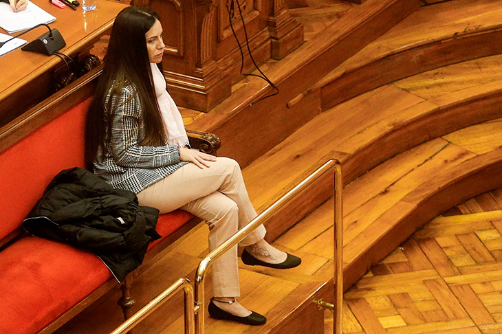 L’Audiència dona la raó a Peral i diu que el jutjat hauria d’haver aturat l’emissió d”El cuerpo en llamas’