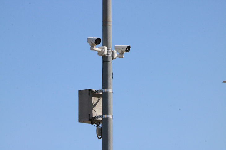 Castelló d’Empúries blinda els principals accessos i punts conflictius amb 77 càmeres de videovigilància
