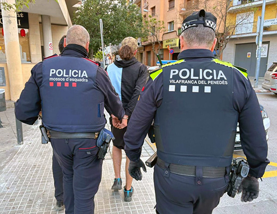 Dos detinguts i 42 identificats en un dispositiu especial a les estacions de trens de l’Alt Penedès