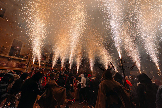 Sis colles participaran avui al Diabòlic a Vilafranca, que també tindrà balls parlats i concert