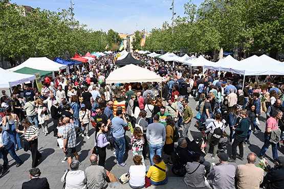El mercat de Sant Jordi de Vilafranca tindrà 70 parades entre les rambles de Sant Francesc i de Nostra Senyora