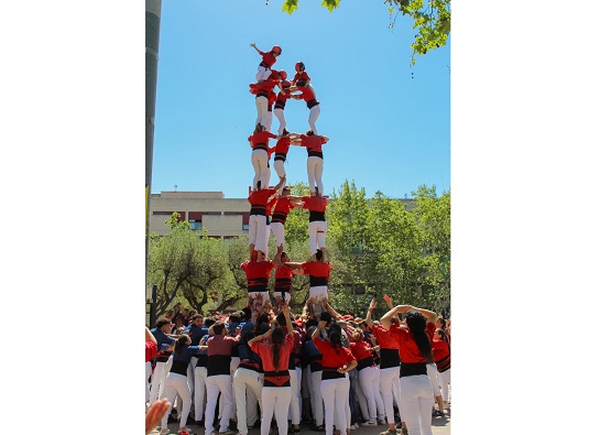 Els Xicots de Vilafranca donen tret de sortida a la temporada amb dos castells de 7 i mig