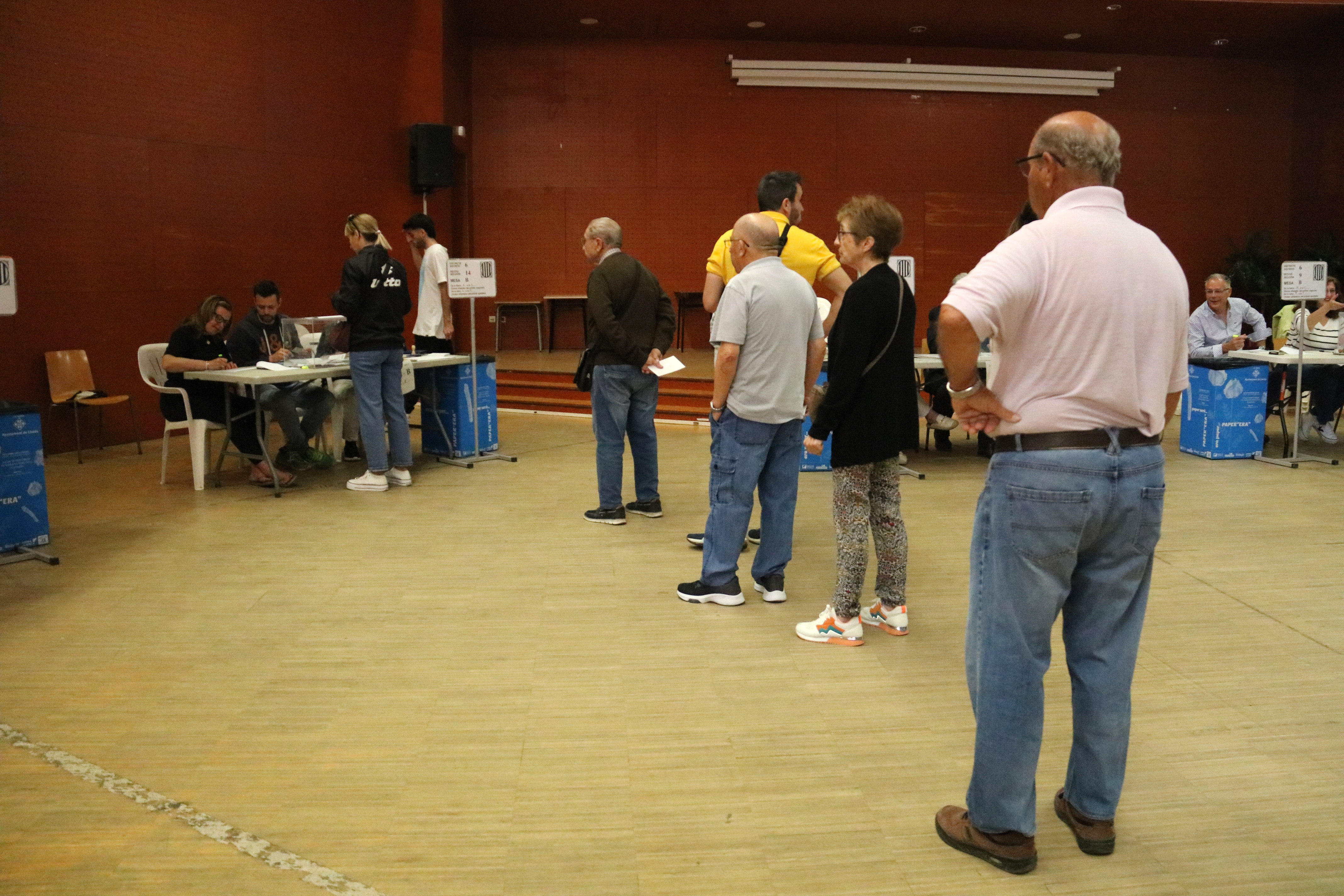La jornada electoral arrenca amb “normalitat”, el 100% de meses constituïdes i els col·legis “a ple rendiment”
