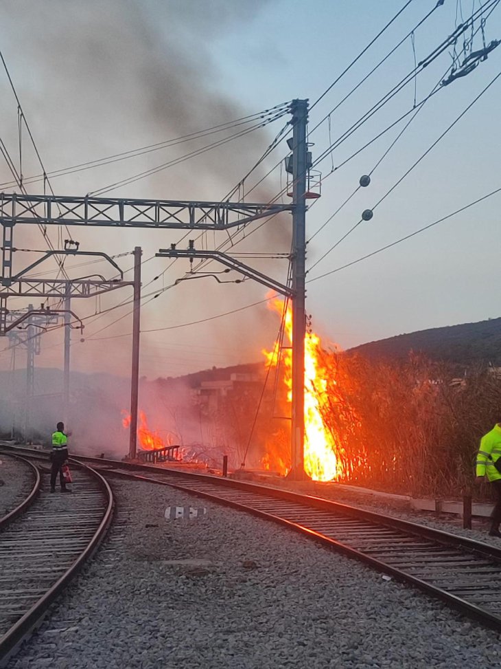 El Ministeri de Transports no descarta que l’afectació a Rodalies sigui fruit d'”una acció intencionada”