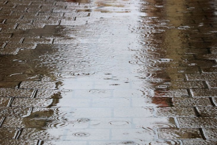 Activada l’alerta per intensitat i acumulació de pluja al litoral i prelitoral de Barcelona i Tarragona