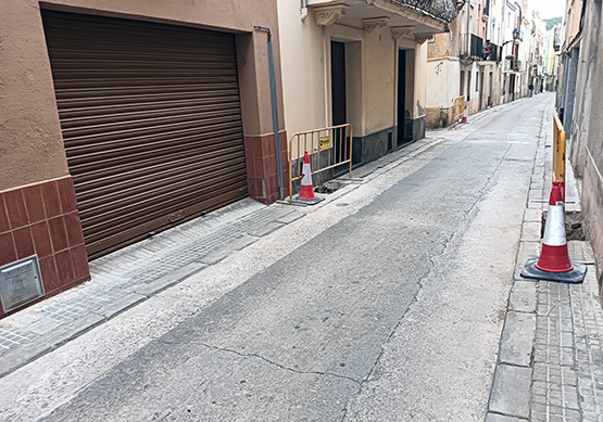 Comencen les obres de reurbanització del carrer Joan Sardà a Sant Quintí de Mediona