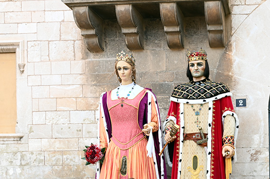 Els Gegants, els Nans i els Capgrossos de Vilafranca iniciaran a les 18h la cercavila de la Vigília de Corpus