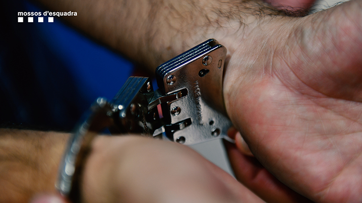 Els Mossos investiguen un professor d’una escola de Barcelona per abusos sexual a menors fa vint anys