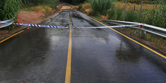 La carretera BV-2249 està tallada a Gelida per una col·lisió entre dos turismes