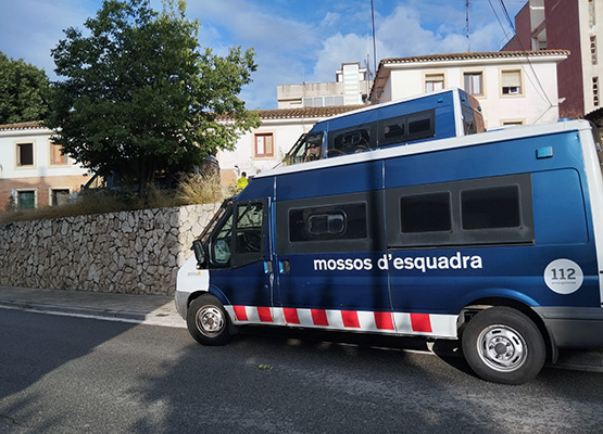 Desallotgen la caserna de Sant Sadurní, tapiaran els accessos i enderrocaran algunes parts per seguretat