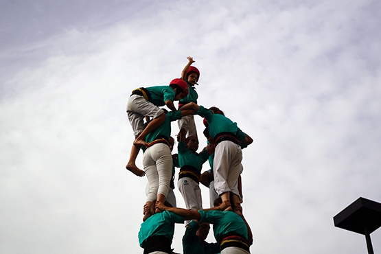 Els Castellers de Vilafranca “pedalaran” per Catalunya per portar Gamma Extra