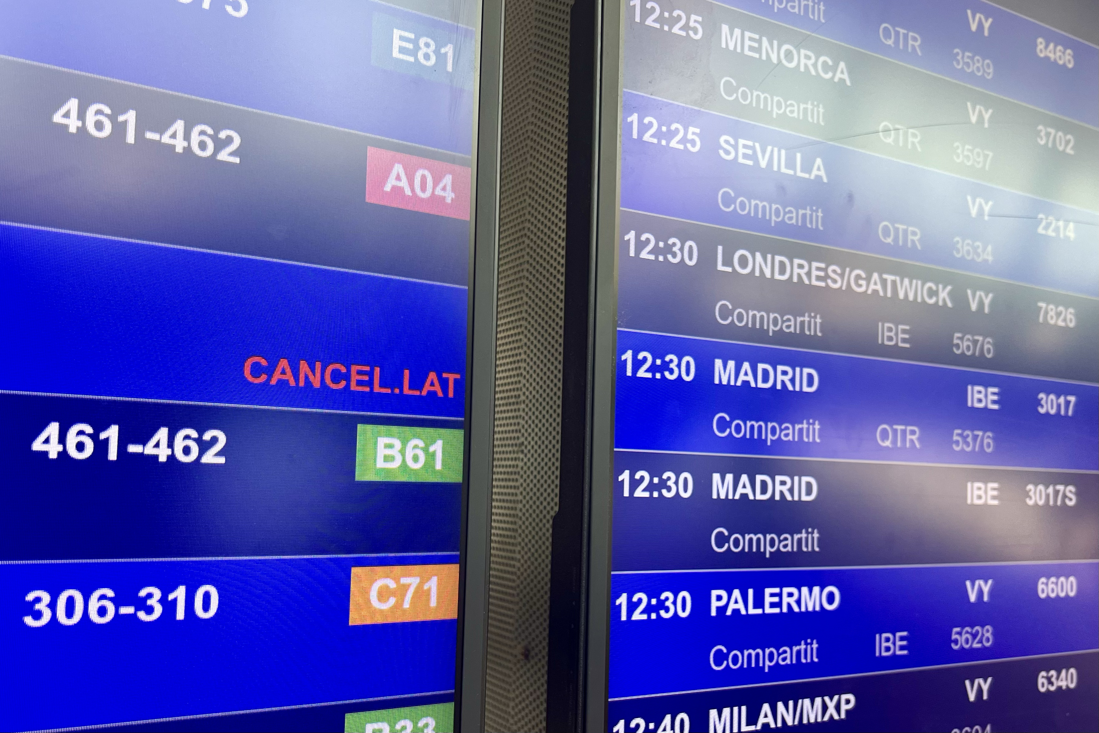 Els aeroports espanyols han cancel·lat 400 vols arran de la fallada informàtica causada per la firma Crowdstrike