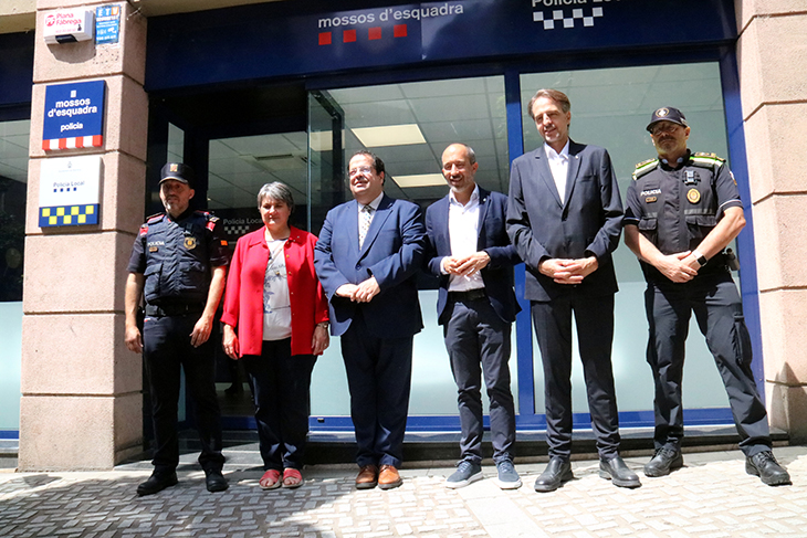 Manresa obre la comissaria mixta al centre històric amb una vintena d’agents de Mossos i Policia Local