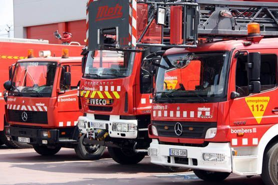 Tres pesones reallotjades a Sant Quintí de Mediona en caure el forjat de casa seva