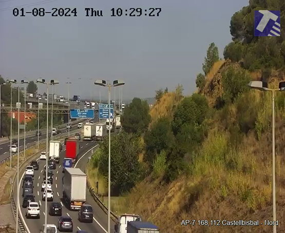 Un accident amb quatre cotxes involucrats provoca 15 km de retencions a l’AP-7 a Gelida