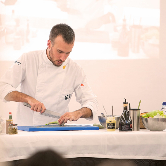 Segura Viudas organitza un sopar amb Arnau Paris, guanyador de MasterChef 9