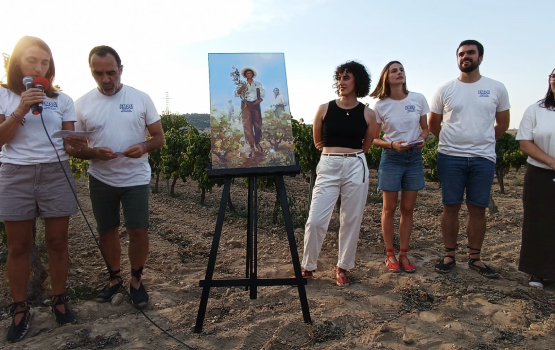 L’estampa de Sant Fèlix 2024 enalteix els treballadors de la vinya i recorda el poble palestí