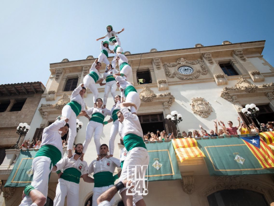 Els Falcons de Vilafranca descarreguen la piràmide drets de 6 per primera vegada des del 1999